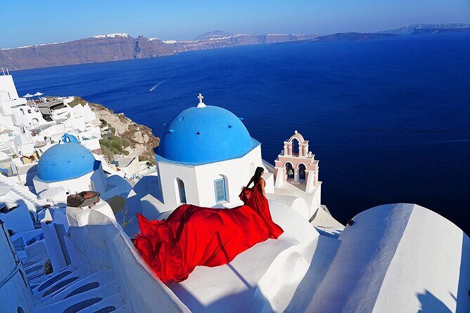 1-Hour Flying Dress Photoshoot, Instagram spots - The photo package: 20 edited digital photos, sent by email