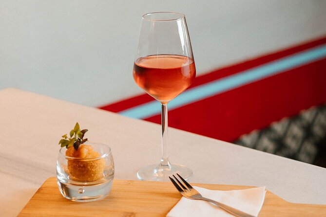 1 Hour Private Four Greek Wine Tasting and Food Pairing in Athens - Who will get the most from it