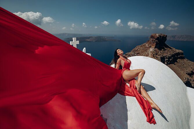 1-Hour Private Santorini Flying Dress Photoshoot - Flying Dress Photoshoots: Why This One’s Worth Your Time