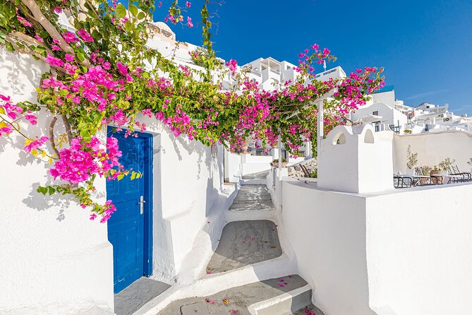 11-Day Tour of Athens, Mykonos, Delos, Santorini & Crete - Heraklion shifts the trip from Cyclades to Crete
