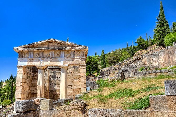 2-Day Delphi and Meteora Tour from Athens - Price and value: what you’re really paying for