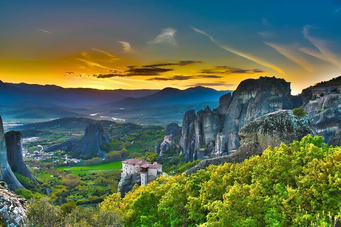 2-Day Delphi Meteora Tour From Athens - Kalambaka overnight: the convenience is real, hotel reality varies
