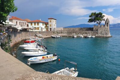 2-Day Delphi & Olympia Tour with Olive Oil & Honey Tasting - Arachova at 1,000 meters
