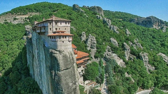 2 Day Private Tour of Meteora & Thermopylae From Athens - Why two days is the right amount of time for Meteora