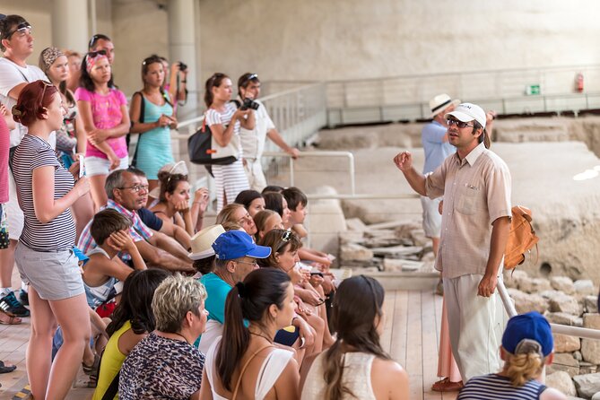 2-Day Santorini Bus Tour with Volcanic Cruise - Oia at sunset, with time to choose your own view