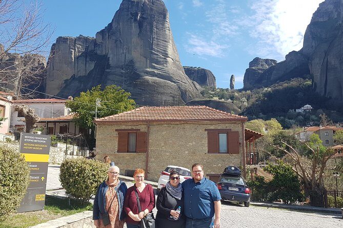 2-days rail trip from Athens to Meteora - Day two: the monks’ journey, then time to breathe before the train