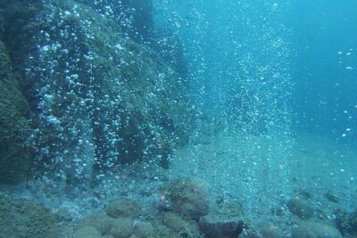 2 Dives Package - The break on the beach