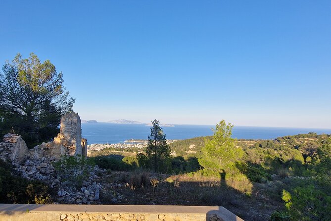 2-Hours 4X4 Tour in Spetses Safari - Who will enjoy this Spetses outing most