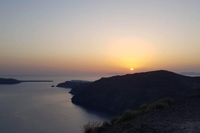 24h Luxury Santorini Transfer or Arrival or Departure one way - The human touch matters more than the word luxury