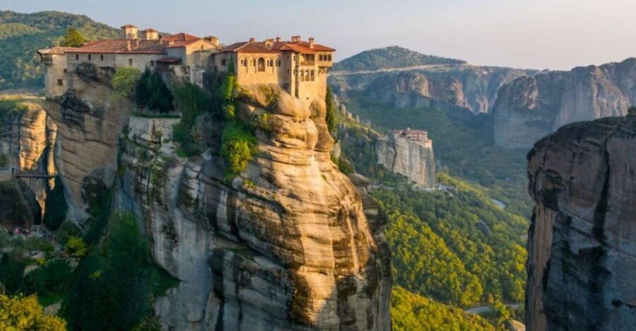 2Day Delphi&Meteora with Official guide,tickets,hotel pickup - Delphi and Meteora in 2 days: what the pacing really feels like