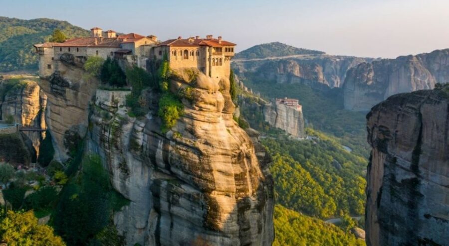 2Day Delphi&Meteora with Official guide,tickets,hotel pickup - Athens pickup and the long coach ride: how to make the hours worth it