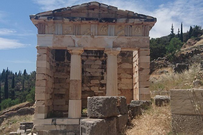 3-Day Classical Greece Tour: Epidaurus, Mycenae, Nafplion, Olympia, Delphi - Hotels and included meals: Amalia vs Illis and the real-world difference