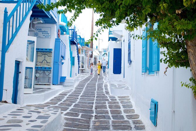 3 Day Private Tour in Santorini & Mykonos at the Best of Cyclades - Fast Ferry Day to Santorini: The Only Real Risk Is the Clock