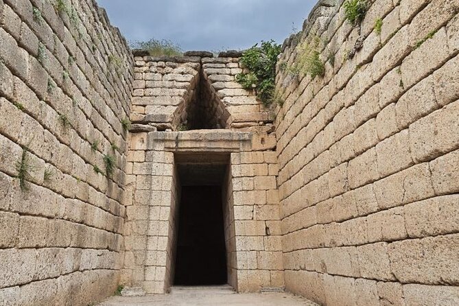 3 days Spanish guided tour in Epidaurus, Mycenae, Olympia, Delphi - Why this route works for a first look at ancient Greece