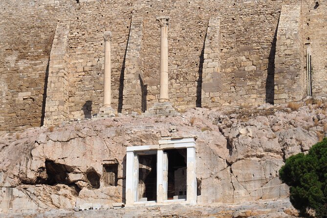 3-Hour Athens Sightseeing & Acropolis Including Entry Ticket - Group size, guide style, and practical comfort
