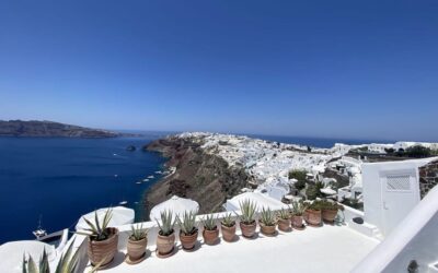 3 hours Panoramic Tour to Oia - Firostefani and the famous blue dome