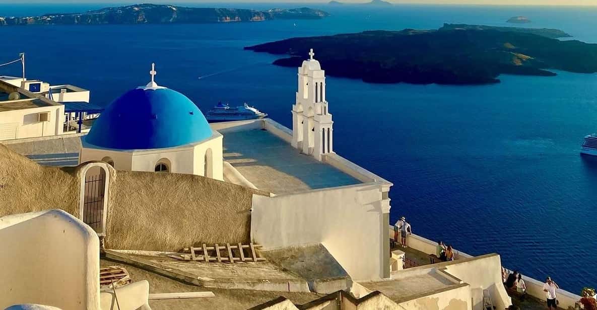 3 hours Panoramic Tour to Oia - Who should book this experience?