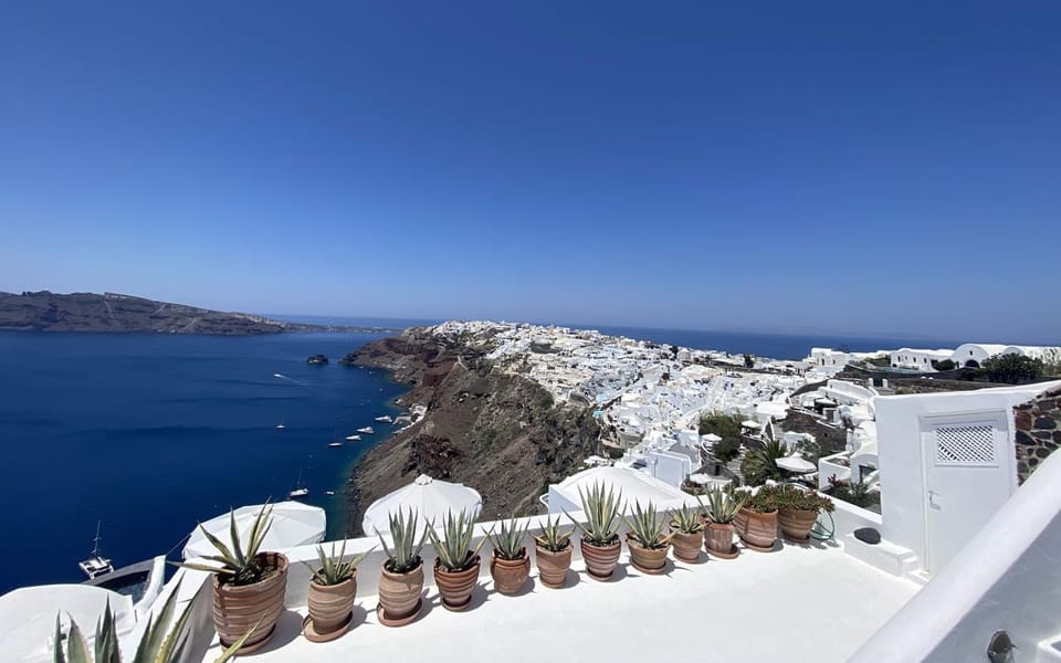 3 hours Panoramic Tour to Oia - Ikies gives Oia a wider frame