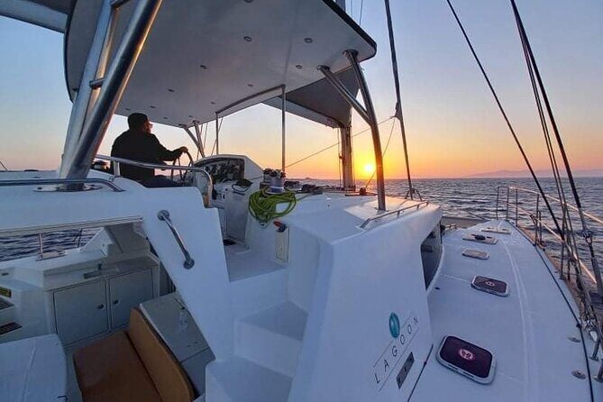 3-Hours Sunset Catamaran Cruise with Dinner all Inclusive - Dinner and drinks: what all inclusive usually means on board