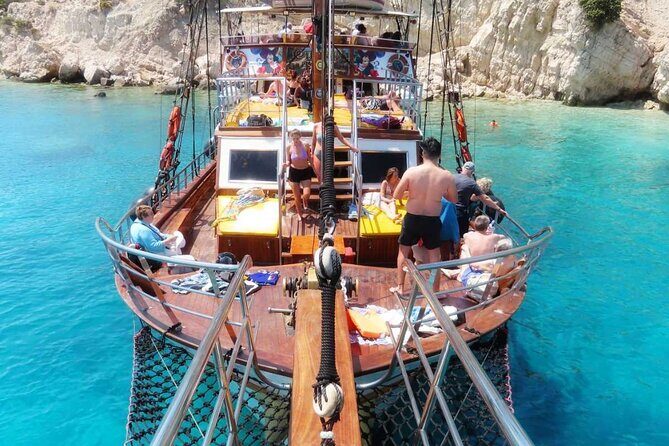 3 Island Cruise Tour in Kos Island with Personalized Audio Guide - Stop 2: Kalimnos (Vathy) for town time, swims, and lunch