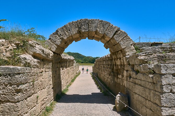 4-Day Most Popular Greek Sites: Nafplio, Olympia, Delphi, Meteora - Day four: Meteora’s monasteries and Thermopylae
