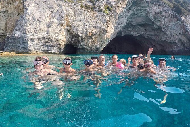 4 Hour Beach Tour with Meal and Unlimited Drinks in Rhodes - Stop 3: Anthony Quinn Bay for Emerald Water and Shoreline Trees