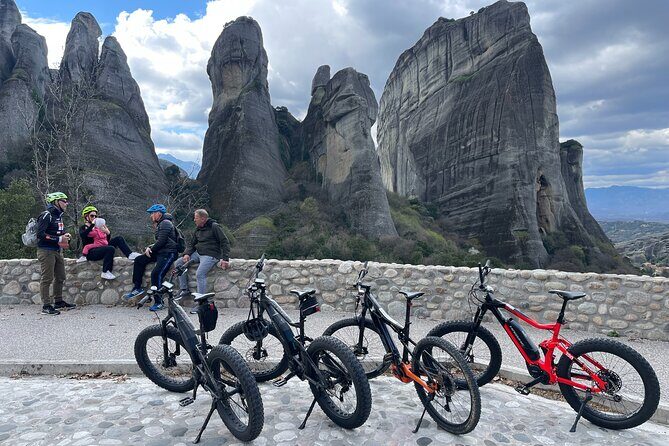 4-Hour Tour Morning Highlights of Meteora on E-Bike - How Hard Is It, Really? Fitness and Weather Reality Check