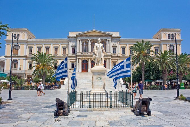 4 Nights in the Greek Islands from Athens: Santorini, Mykonos and Syros - Santorini Stop: Iconic Lanes, Big Views, and the Hotel Risk