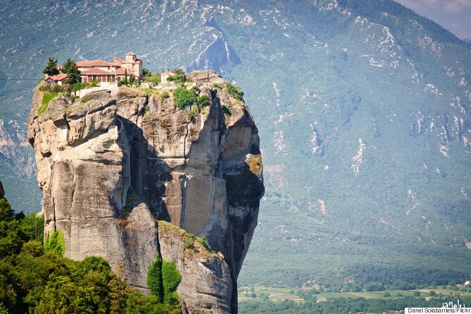 4day Spanish tour in Epidaurus Mycenae Olympia Delphi and Meteora - Epidaurus: the theater that rewards your ears