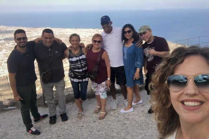 5-hour My Santorini Private Guided Tour - Optional add-ons: Akrotiri Excavations and winery tasting (extra cost)