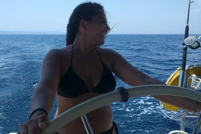 5 hours from Kassandra: W Sithonia Coves & Islands Yacht Sailing - Skipper stories and local culture: why the history talk matters