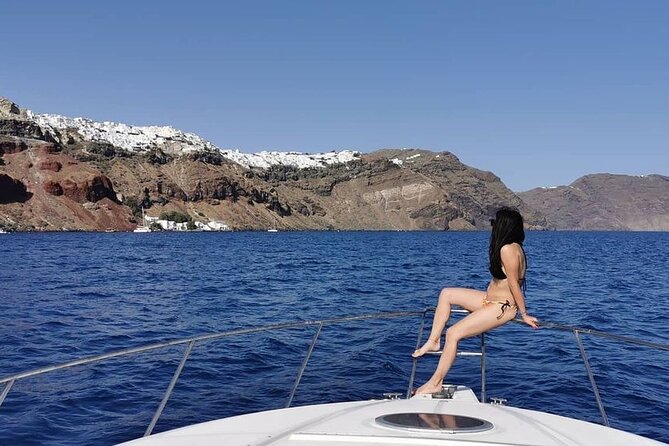 5 Hours Santorini Private Luxury Cruise with BBQ and Drinks - A Greek BBQ with local products