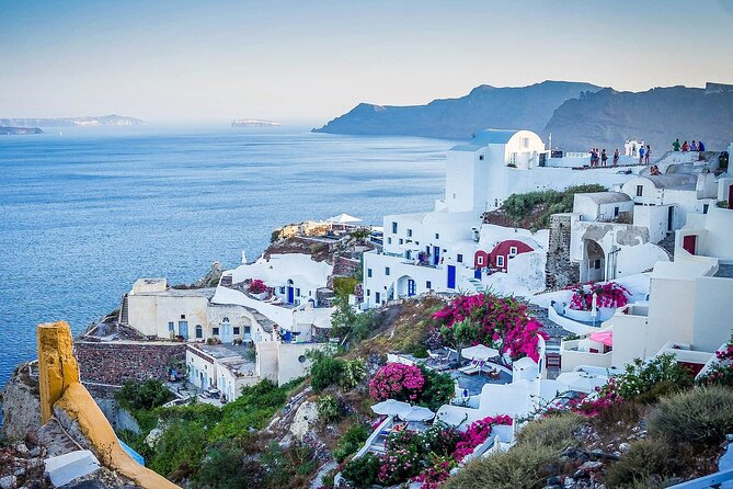 6-Day Private Tour Athens & Santorini to Discover Greece's Charm - The Piraeus to Santorini ferry crossing