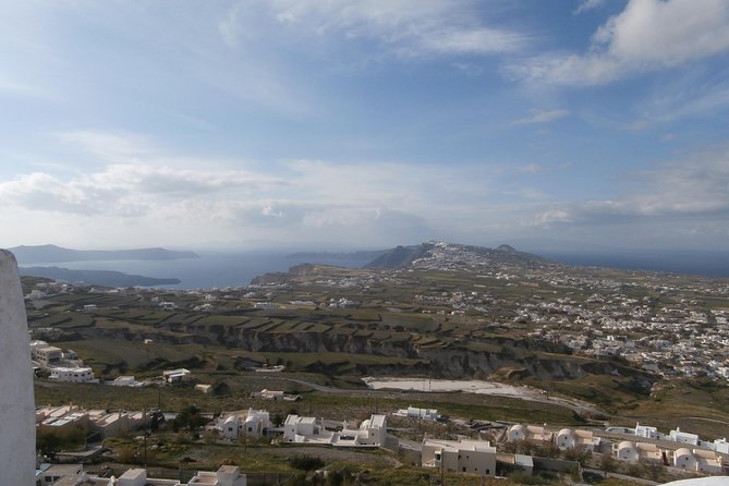 6 hours Private Full Santorini Highlights - What the private vehicle changes
