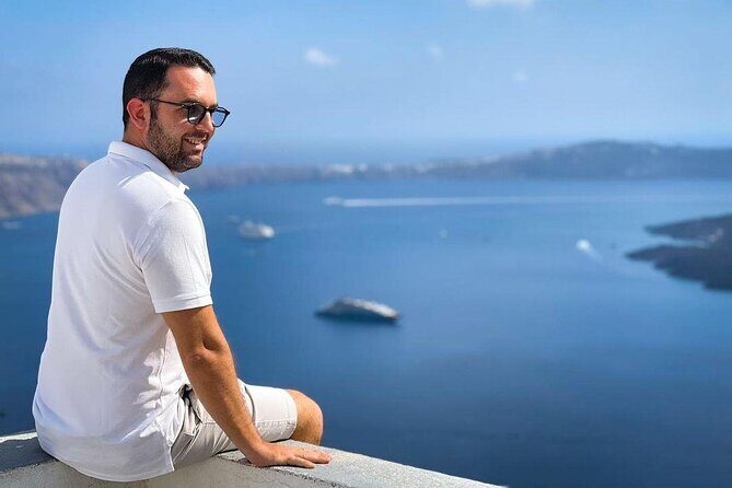 6hr PRIVATE Santorini Tour, All Must-see Places plus photos. - Fira: The Capital Stop for Views, Shopping, and a Breather