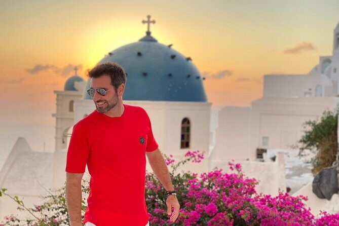 6hr PRIVATE Santorini Tour, All Must-see Places plus photos. - Oia’s Twin-Dome Streets: Photo Access and the First Big Session