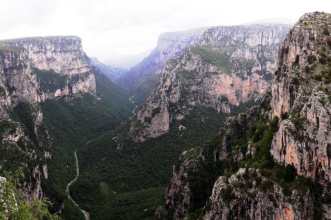 7 days Journey to Vikos-Aoos National Park from Athens - Day 4: From Papigko toward Drakolimni