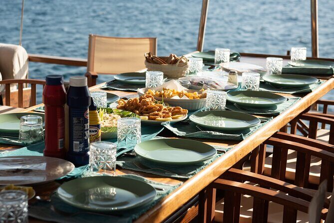 8-day/7-night Zante Cruise - Agia Efimia Harbor Life in Kefalonia (and Why It’s Good for First-Time Cruisers)