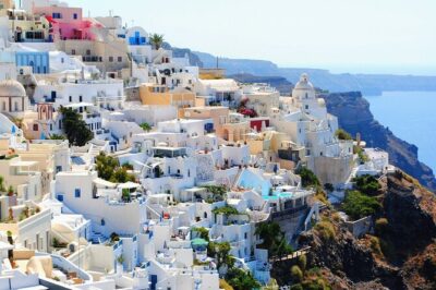 8-Day Tour in Delphi, Meteora & Tour in Santorini from Athens - Day 1: A soft landing in Athens