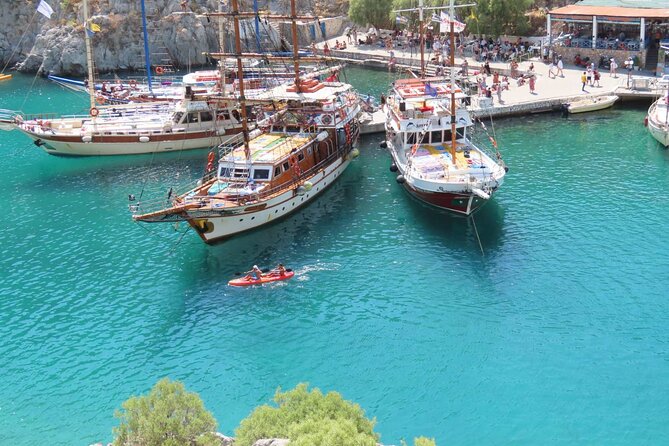 A Day's 3-Island Cruise Tour with Transfer - Who will get the most from this cruise