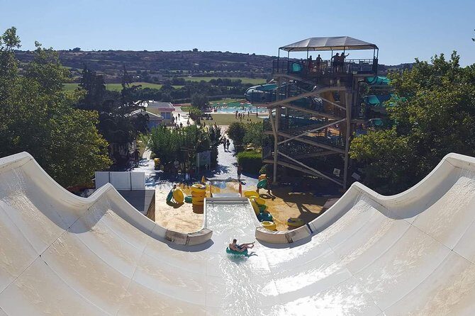 Acqua Plus Water Park Admission with Optional Transfer - Keeping cool and organized: lines, cleanliness, lifeguards, and the practical perks