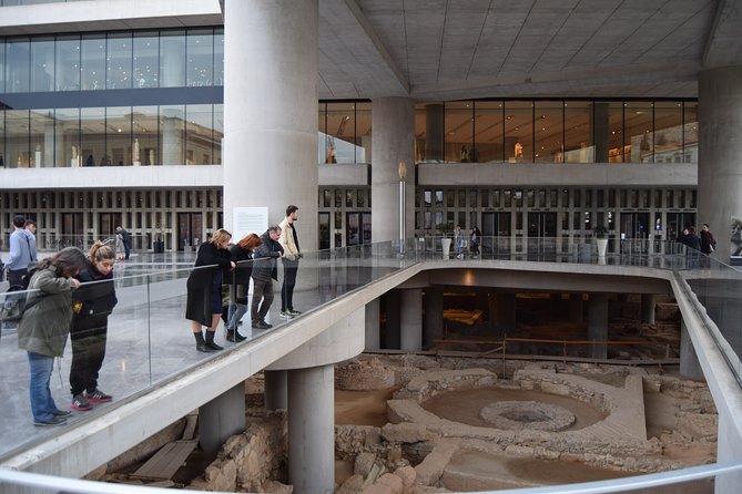 Acropolis & Acropolis Museum Group tour in German or Dutch - Erechtheion and the Caryatids