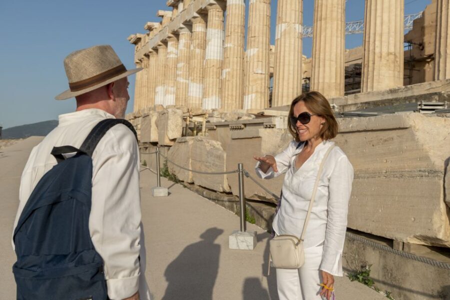 Acropolis & Acropolis Museum PRIVATE Expert led Guided Tour - Propylaea and Athena’s Lighting-Drama With the Sun