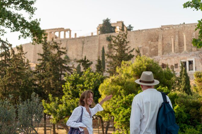 Acropolis & Plaka Neighbourhood Private Tour with Licensed Expert - Makrygianni meeting point: the fast way to get your bearings