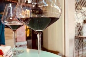 Acropolis Private Wine Tasting @ Finewine store - What You’ll Do During the 1.5 Hours