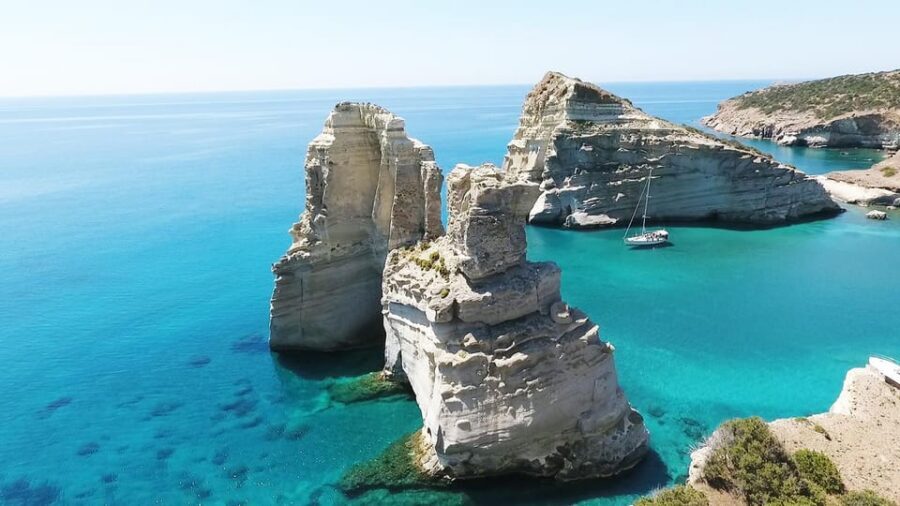 Adamantas: Full-Day Milos & Poliegos Boat Tour with Meals - Kleftiko Caves and sea-choreography swimming