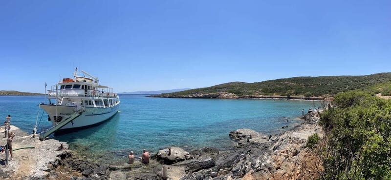 Agios Nikolaos: Fun Cruise Around Elounda Bay - Spinalonga from the water: the views without the ticket line pace