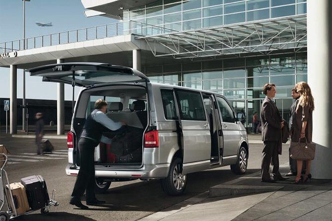 Airport Transfer/ Athens Greece - English-speaking drivers: more than directions