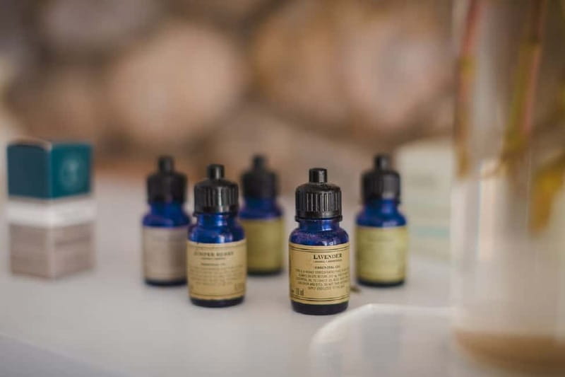 Akrotiri: 2-Hrs Aromatherapy Face & Body Ritual - A gentle 20-minute aromatherapy massage