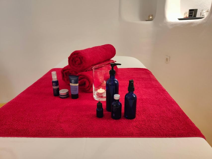 Akrotiri: Aromatherapy Couples Massage - Therapist gender requests, privacy rules, and alternatives